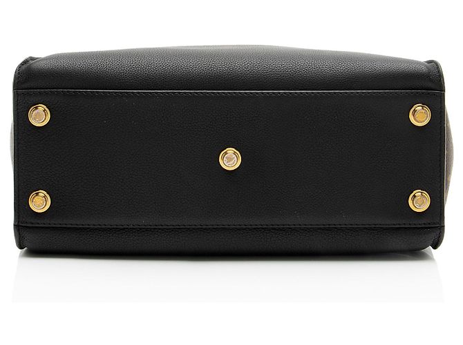 mala Louis Vuitton On My Side MM em couro de bezerro e canvas Monogram Preto - vista 4