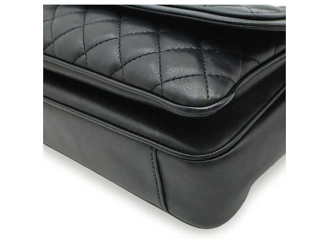 Borsa a tracolla Chanel Matelassé con catena Nero - vista 3