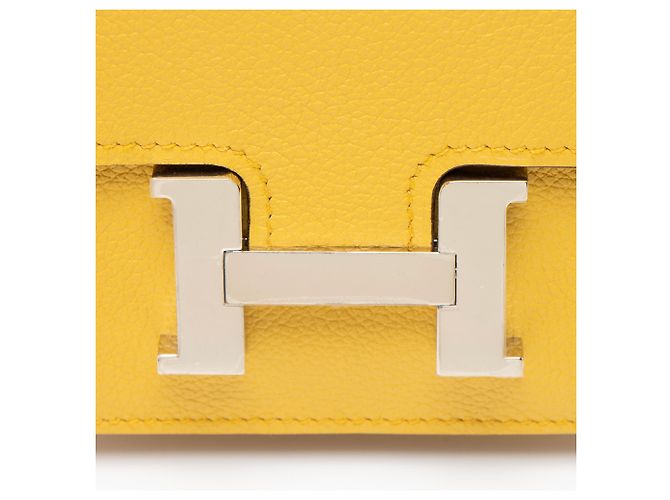 Hermès Portafoglio Slim Constance in pelle Evercolor Hermes Giallo - vista 9