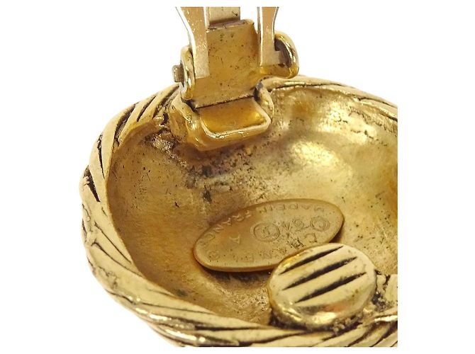Chanel Vintage CC Round Clip-On Metal Small Golden - Ansicht 4