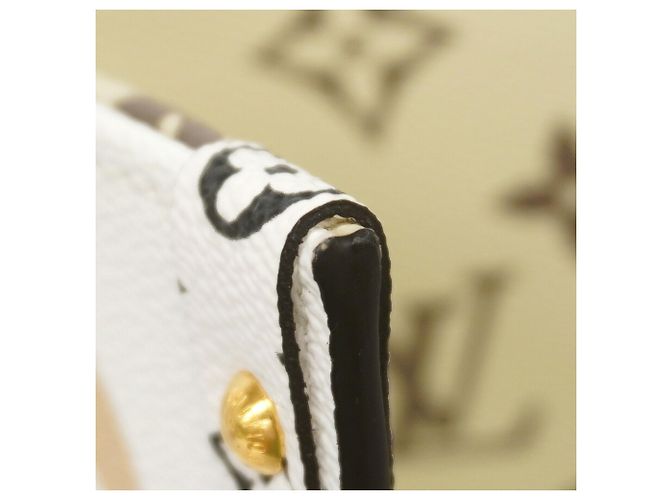 Borsa Tote Louis Vuitton Monogram Giant OnTheGo GM Bianco Cachi - vista 7