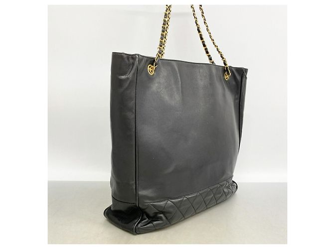 Bolsa de Ombro Chanel Matelassé com Corrente Preto - vista 2