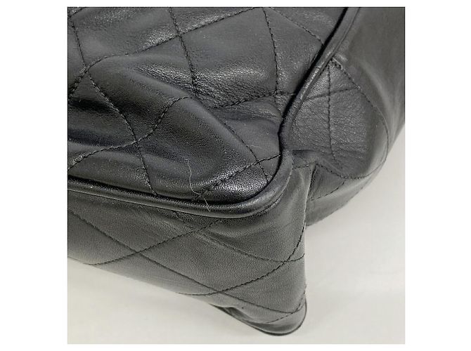 Bolsa de Ombro Chanel Matelassé com Corrente Preto - vista 6