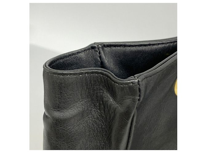 Bolsa de Ombro Chanel Matelassé com Corrente Preto - vista 8