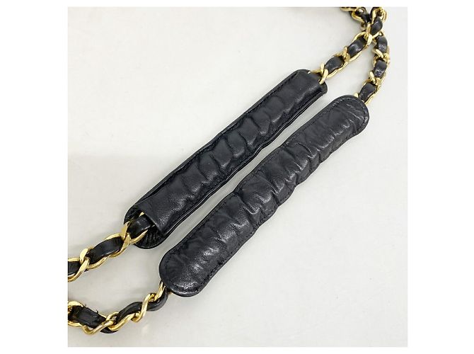 Bolsa de Ombro Chanel Matelassé com Corrente Preto - vista 9
