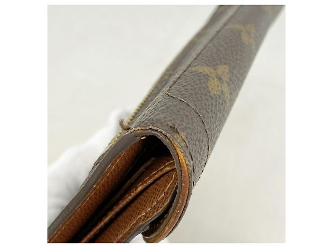 Louis Vuitton Cartera Larga Tri-fold Monogram Eugenie Castaño - vista 7