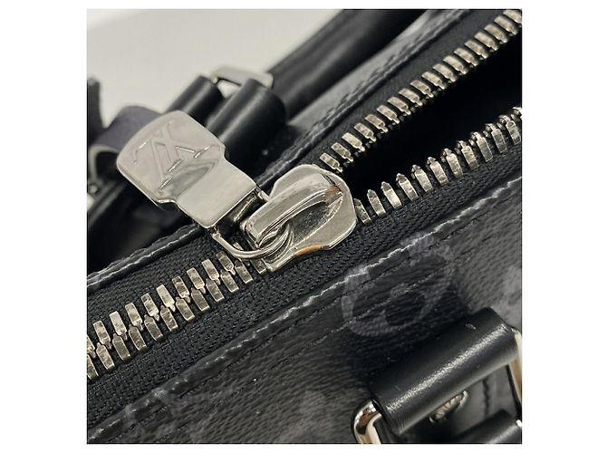 Louis Vuitton Monogram Eclipse Keepall Bandoulière 25 Handtasche Schwarz - Ansicht 7