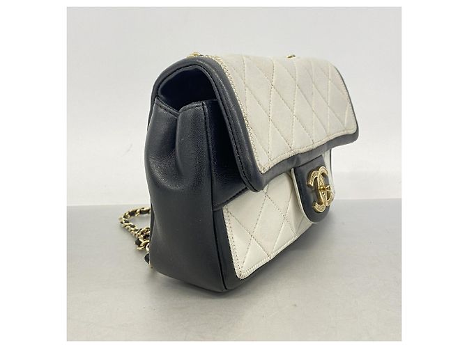 Sac à épaule Chanel Matelassé Noir Blanc - vue 2