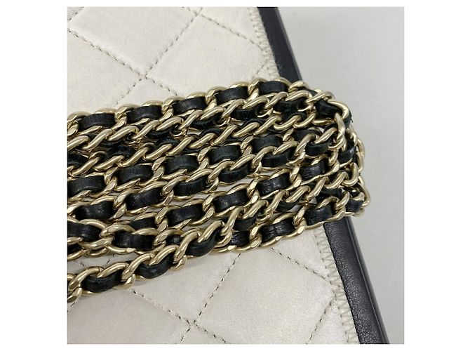 Sac à épaule Chanel Matelassé Noir Blanc - vue 6