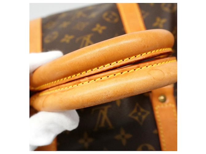 Louis Vuitton Boston Monogram Keepall Bandoulière 55 Marrom - vista 13