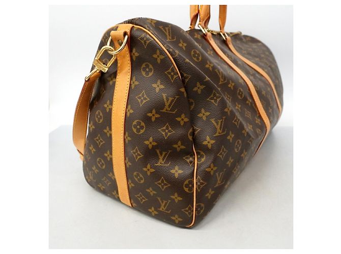 Louis Vuitton Boston Monogram Keepall Bandoulière 55 Marrom - vista 2