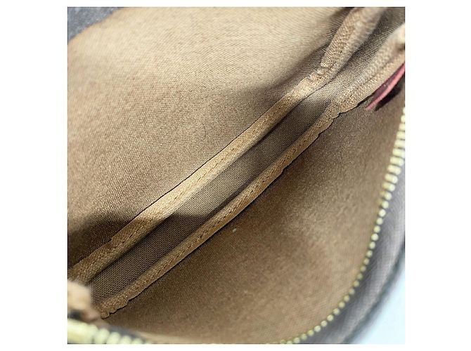 Louis Vuitton Brown Mini Pochette Accessoires Marrone - vista 4