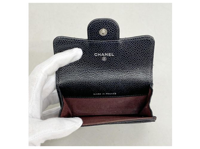 Tarjetero Chanel negro en piel de becerro granulada - vista 3