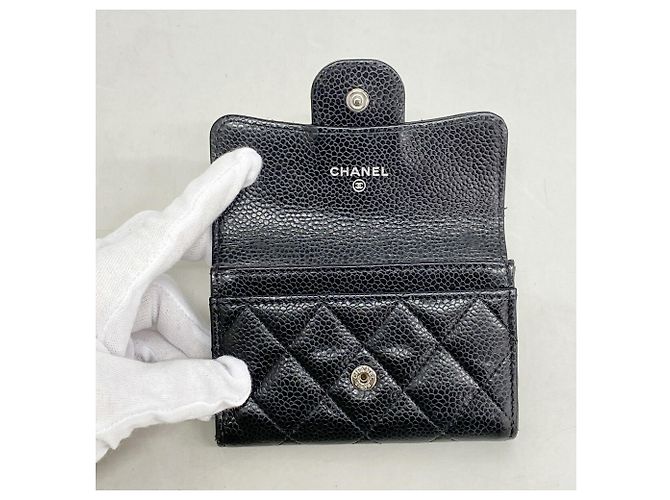 Tarjetero Chanel negro en piel de becerro granulada - vista 7