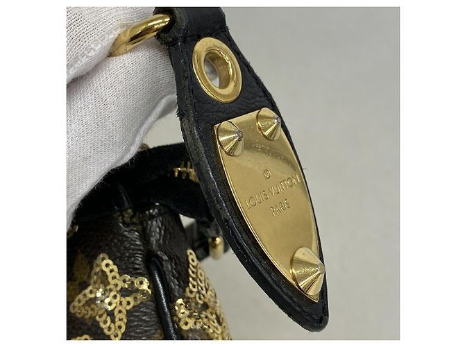 Louis Vuitton Monogram Eclipse Mini Pochette Accessoires Multicolore - vue 10