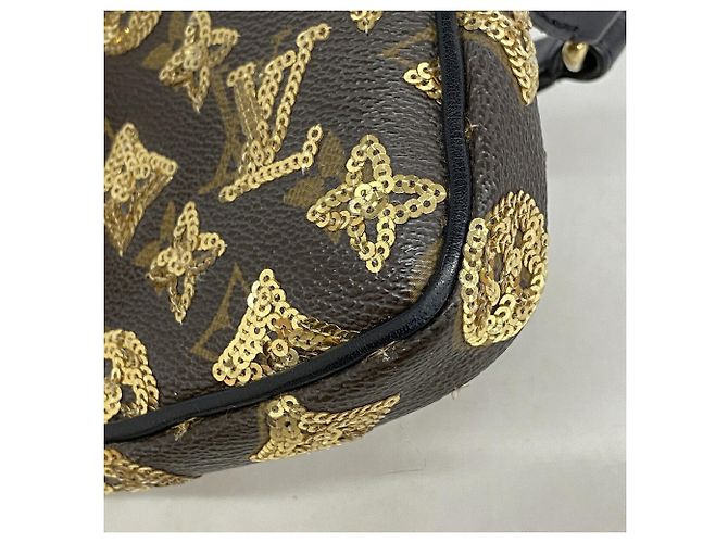 Louis Vuitton Monogram Eclipse Mini Pochette Accessoires Multicolore - vue 6