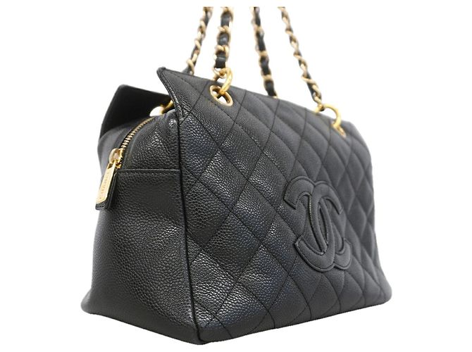 Saco Tote Chanel em couro de bezerro granulado preto - vista 2