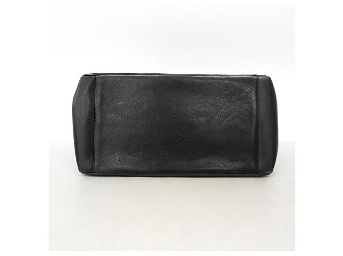 Saco Tote Chanel em couro de bezerro granulado preto - vista 3