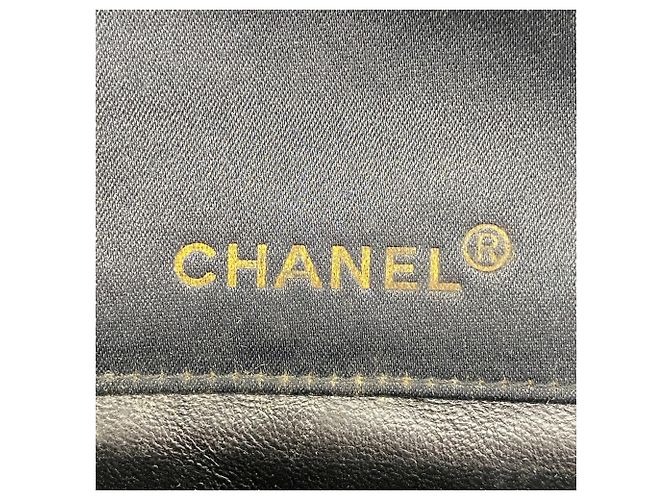 Bolsa de Ombro Chanel Matelassé com Corrente Preto - vista 5