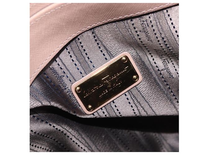 Salvatore Ferragamo Batik Leather Small Beige - vista 6