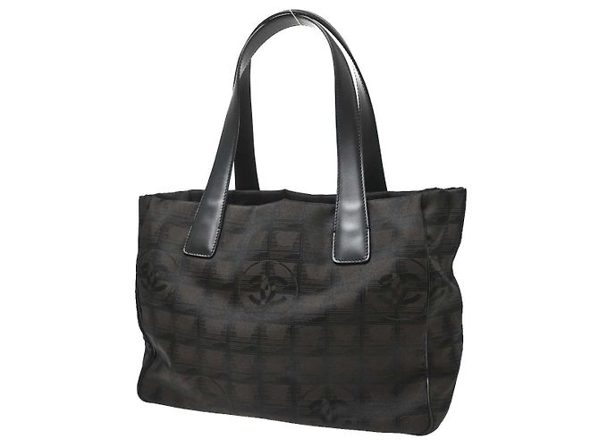 Chanel Travel Line Nylon Medium Castaño - vista 2