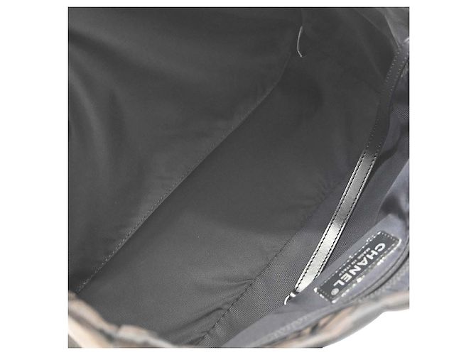 Chanel Travel Line Nylon Medium Castaño - vista 3