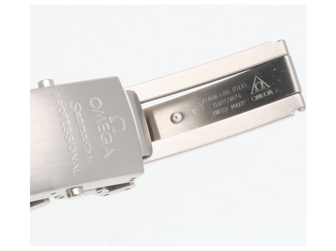Omega Seamaster Quartz Wristwatch - view 9