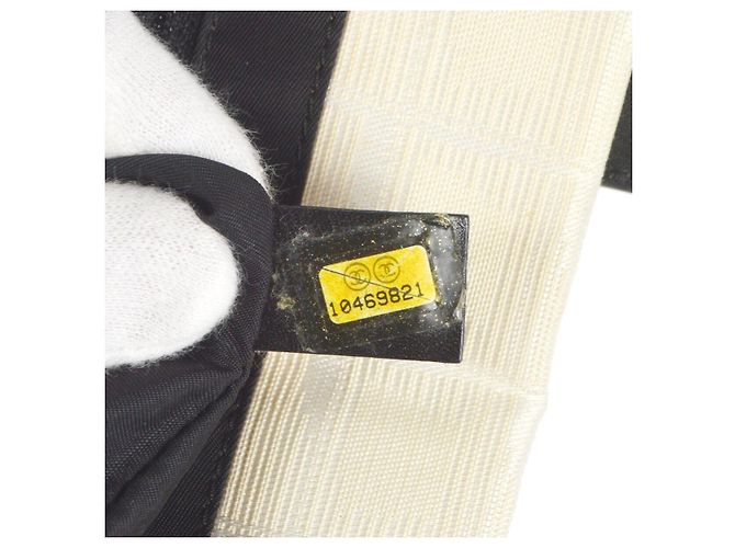 Chanel Travel Line Nylon Medium Blanco - vista 5