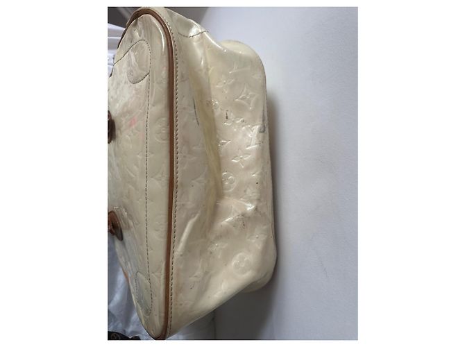 Louis Vuitton Monogram Vernis Alma PM Bege - vista 6