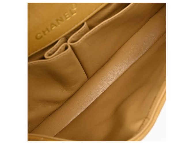 Chanel Chocolate Bar Flap Quilted Lambskin East West Beige - Ansicht 3