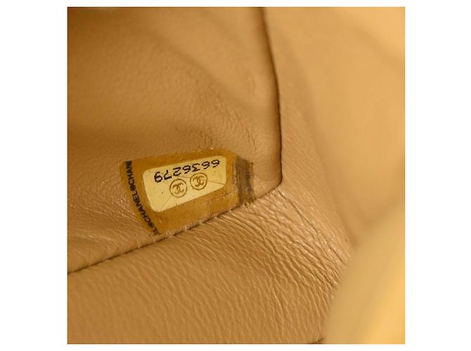 Chanel Chocolate Bar Flap Quilted Lambskin East West Beige - Ansicht 5