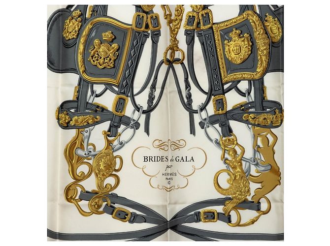 Hermès Carré 90 Brides de Gala Ceremonial Bridle Scarf Pink Mehrfarben - view 2