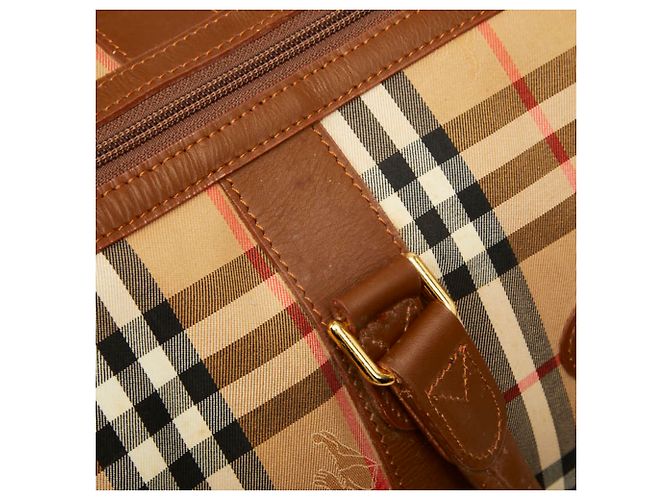 Bolso Boston Burberry Nova Check Beige - vista 11