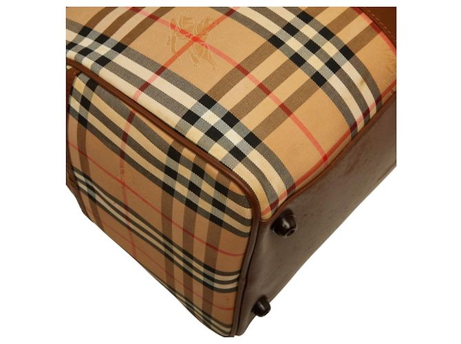 Bolso Boston Burberry Nova Check Beige - vista 5