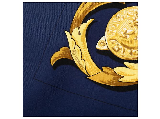 Hermès Foulard Hermes Carre 90 LE MORS A LA CONETABLE Multicolore Blu navy - vista 4
