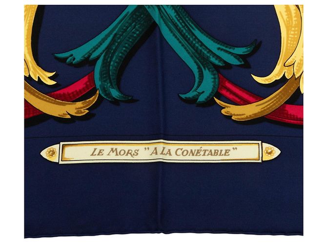 Hermès Foulard Hermes Carre 90 LE MORS A LA CONETABLE Multicolore Blu navy - vista 6
