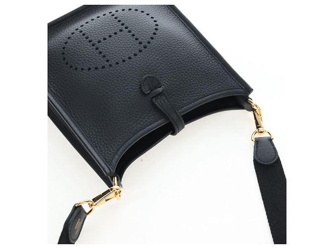 Hermès Borsa a tracolla HERMES Evelyn 16 TPM Pelle Nero Oro Auth BA16042SV D'oro - vista 6