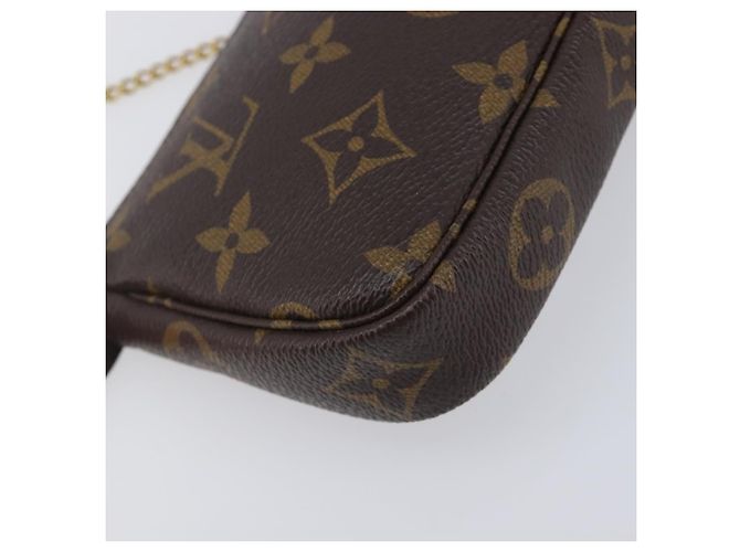 LOUIS VUITTON Vivienne Mini Pochette Accessoires Pouch M69976 LV Auth 206936SAM Monogramma - vista 17