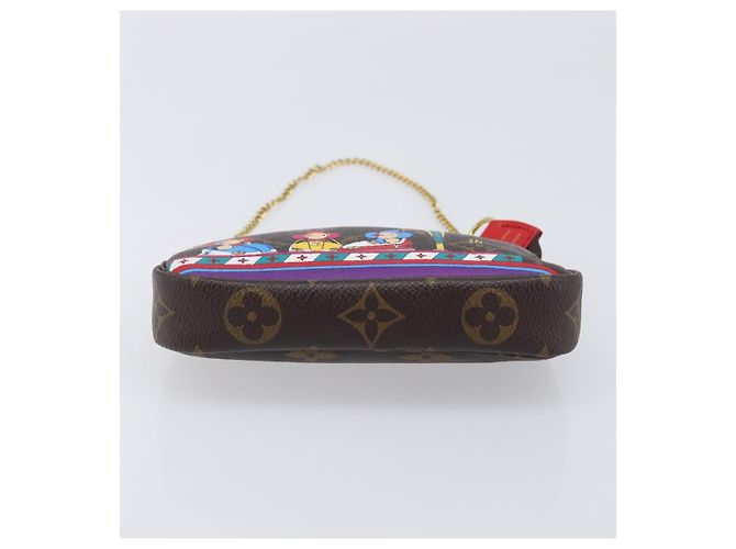 LOUIS VUITTON Vivienne Mini Pochette Accessoires Pouch M69976 LV Auth 206936SAM Monogramma - vista 5