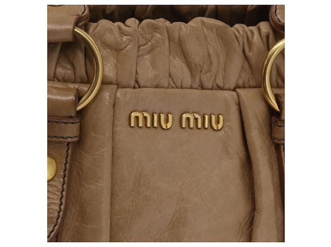 Bolso de mano Miu Miu de cuero 2way Beige Gold Auth 167736M Dorado - vista 24