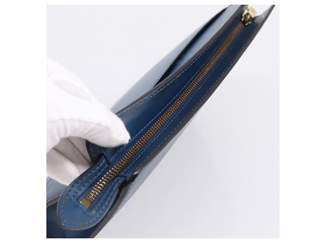 LOUIS VUITTON Epi Pochette Homme Clutch Bag Blue M52522 LV Auth 206686 - vista 5