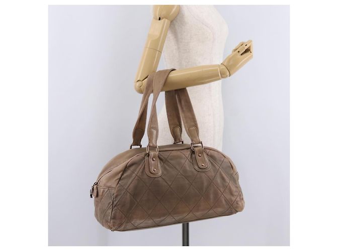 Borsa a tracolla CHANEL Lamb Skin Brown Gold CC Auth am12766A Marrone D'oro - vista 24