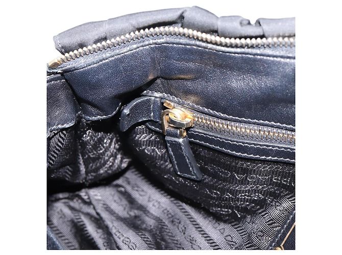 Bolso de mano fruncido PRADA Nylon 2way Negro Oro Auth BA16051A Dorado - vista 25