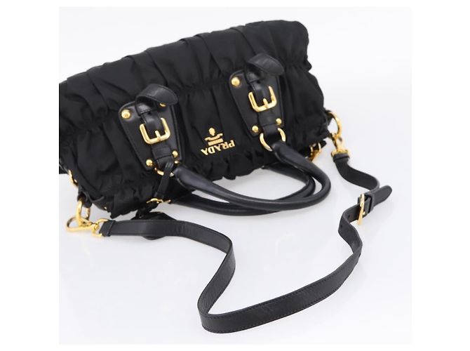 Bolso de mano fruncido PRADA Nylon 2way Negro Oro Auth BA16051A Dorado - vista 9