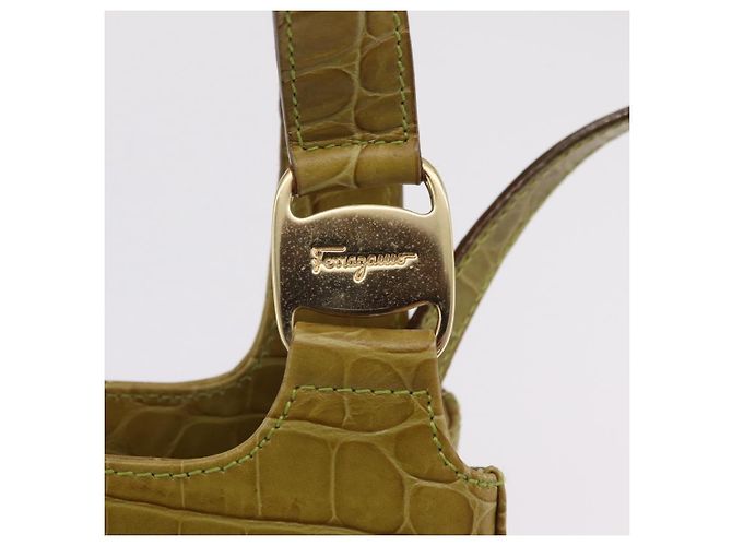 Borsa Salvatore Ferragamo in pelle goffrata coccodrillo 2way Verde Oro Auth 206415 - vista 22