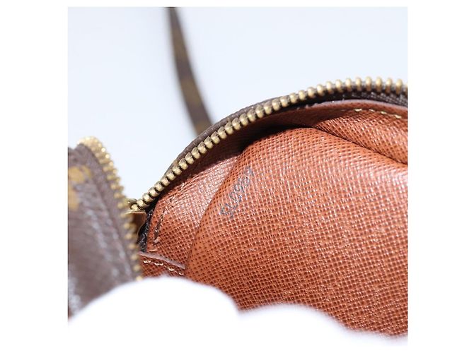 LOUIS VUITTON Monogram Danube Schultertasche M45266 LV Auth 206810A Monogramm - Ansicht 12