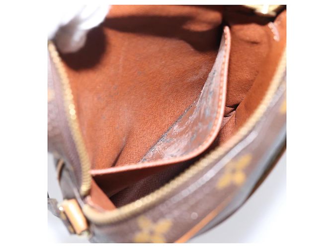 LOUIS VUITTON Monogram Danube Schultertasche M45266 LV Auth 206810A Monogramm - Ansicht 22