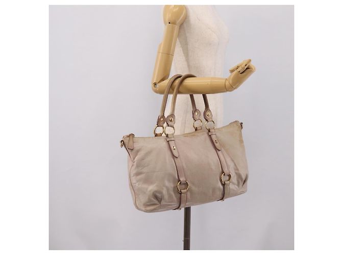 Borsa a mano Miu Miu in pelle beige tono oro Auth 167653 - vista 23