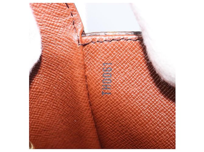LOUIS VUITTON Monogram Saint Cloud GM Shoulder Bag M51242 LV Auth 205353V Monogramma - vista 11