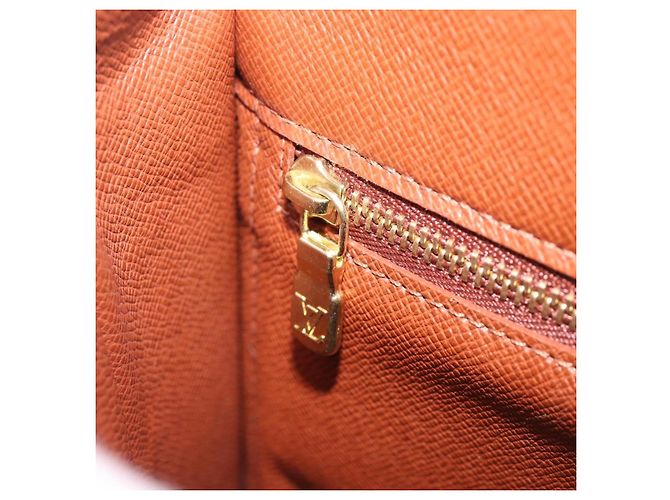 LOUIS VUITTON Monogram Saint Cloud GM Shoulder Bag M51242 LV Auth 205353V Monogramma - vista 25